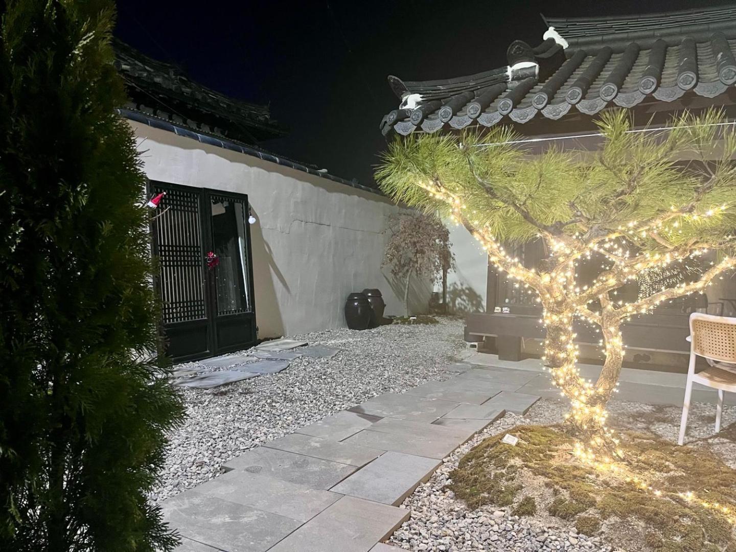 Hanok Dasi Bom 101 Gyeongju Buitenkant foto